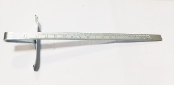 Параллельный упор для лобзика BORT BPS-710U-QL 93728045  